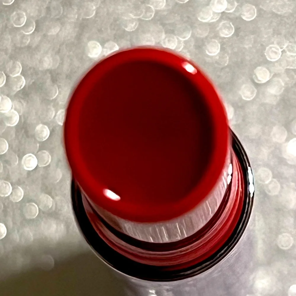 TARTE. Maracuja Jucy Lip Butter. Color Cherry. 2.7g/0.095oz 💄💋